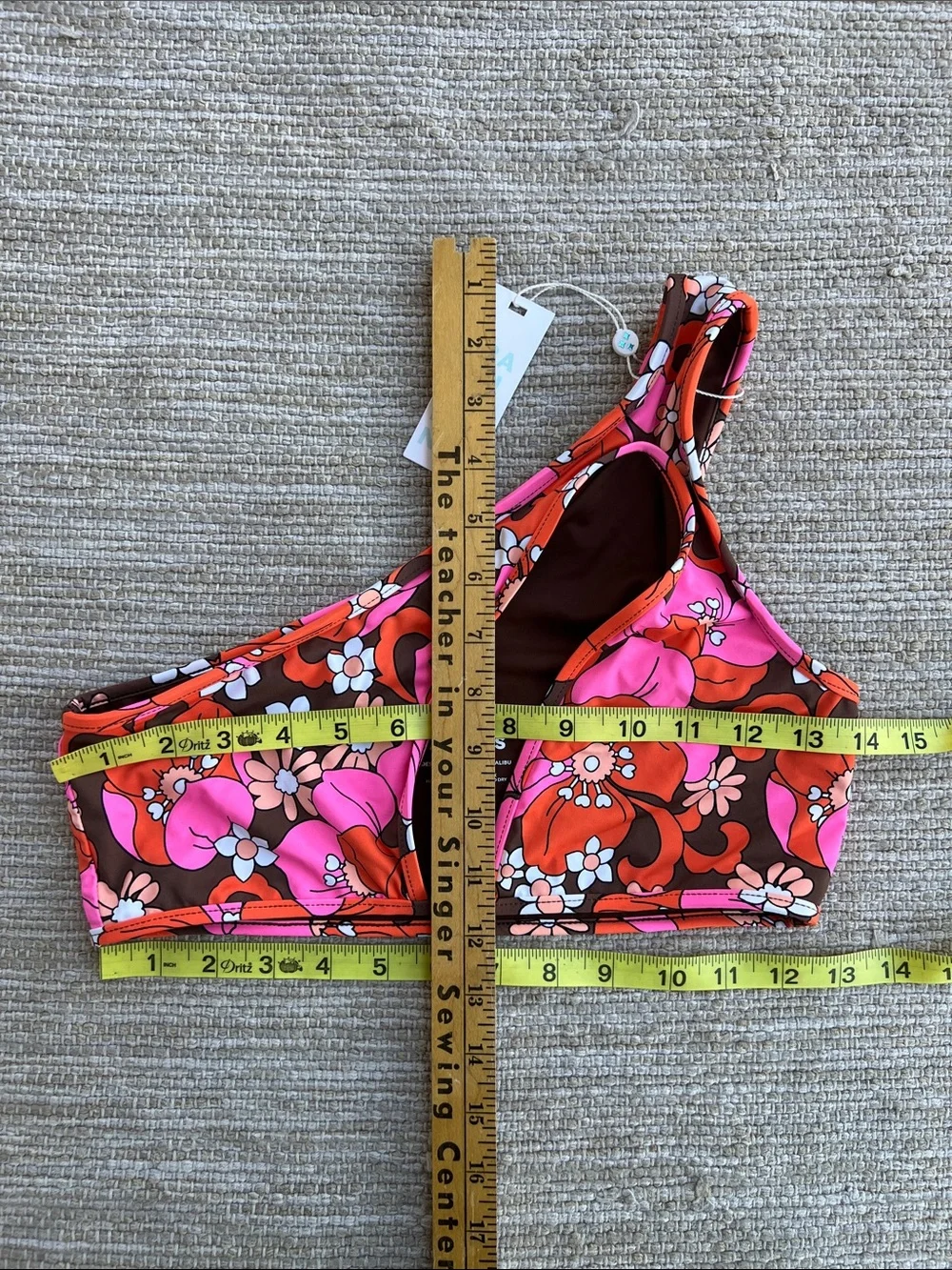 Frankies Bikinis one-shoulder Cutout Retro Daisy Brown Orange Pink bikini top M